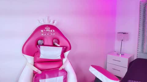 Lia  online show from 01-11-26, 03:50