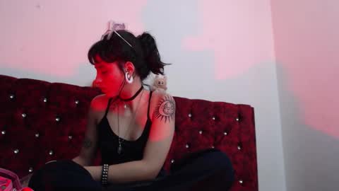 Lia online show from 11-03-25, 08:43