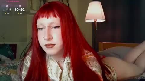 Snapshot of lia_grl chatting on 06-17-26, 12:02 lia_grl online show from 06-17-26, 12:02