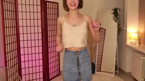 Snapshot of lia_gwen chatting on 11-24-25, 01:22 lia_gwen online show from 11-24-25, 01:22