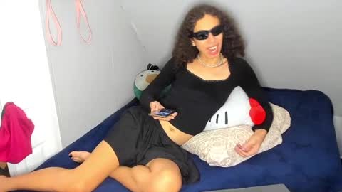 Snapshot of lia_hdz chatting on 09-25-25, 09:51 Kabroncita online show from 09-25-25, 09:51