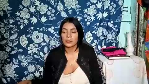 Lia online show from 06-11-26, 10:08