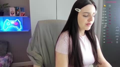 Lia online show from 01-07-26, 08:06