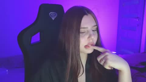 Lia online show from 07-28-26, 08:52