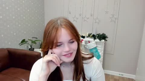 Snapshot of lia_lumi chatting on 01-18-26, 09:02 Lia online show from 01-18-26, 09:02
