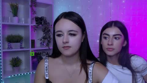 Snapshot of lia_make_love chatting on 09-30-25, 02:55 lia_make_love online show from 09-30-25, 02:55