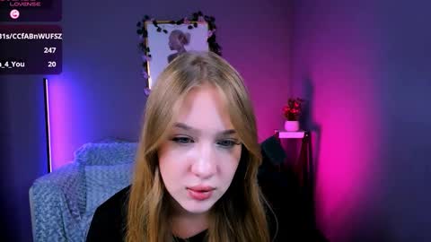 Snapshot of lia_make_love chatting on 10-07-25, 12:08 lia_make_love online show from 10-07-25, 12:08
