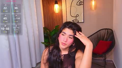 Snapshot of lia_mar_ chatting on 05-13-26, 06:27 LIA online show from 05-13-26, 06:27