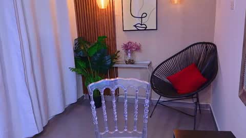 Snapshot of lia_mar_ chatting on 05-29-26, 07:01 LIA online show from 05-29-26, 07:01