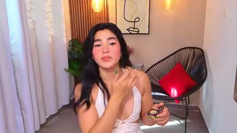 Snapshot of lia_mar_ chatting on 06-10-26, 08:08 LIA online show from 06-10-26, 08:08