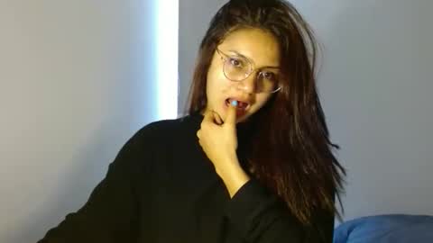 lia_miracle online show from 06-02-26, 09:39