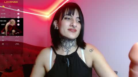 Snapshot of lia_miss2 chatting on 12-28-24, 12:47 lia spicy ig online show from 12-28-24, 12:47