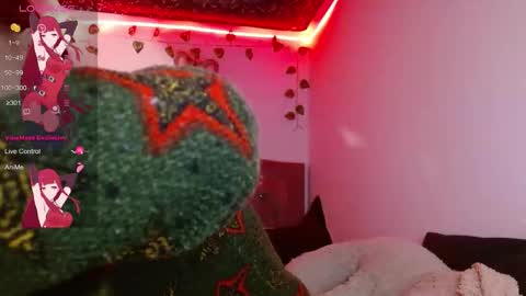 Snapshot of lia_miss2 chatting on 11-28-25, 06:43 lia spicy ig online show from 11-28-25, 06:43