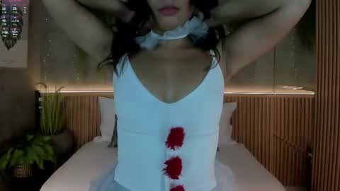 lia_montclair online show from 06-14-26, 12:29