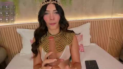 lia_montclair online show from 07-05-26, 12:56