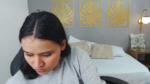 Lia  online show from 01-15-25, 02:17