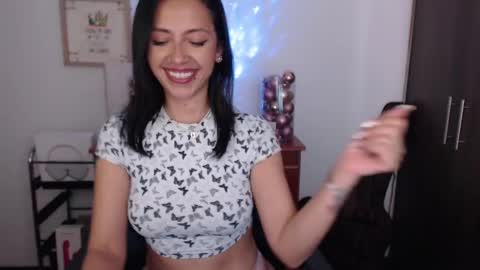 Laura online show from 12-20-24, 07:50