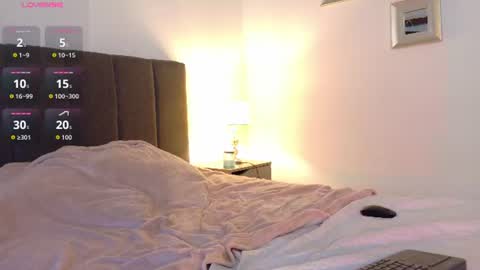 Lia online show from 08-03-26, 10:24