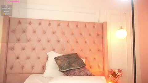 Snapshot of lia_velez_ chatting on 07-25-26, 10:13 LIA online show from 07-25-26, 10:13