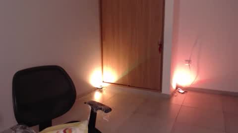 Snapshot of liaa_cute_ chatting on 02-23-26, 02:31 lia online show from 02-23-26, 02:31