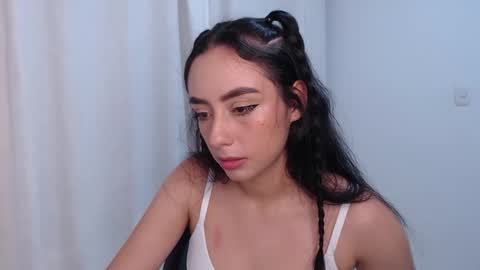   lia  online show from 05-28-26, 01:14