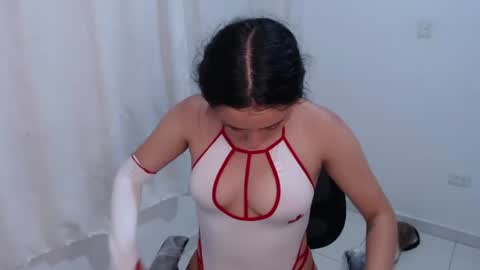  lia  online show from 06-14-26, 03:08