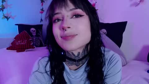 Snapshot of liaa_rodriguezz chatting on 12-02-25, 02:50 Liaa online show from 12-02-25, 02:50