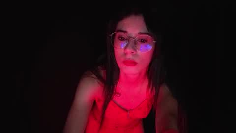 Lia  online show from 10-11-25, 12:15