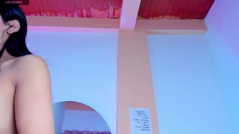 Snapshot of liaagener chatting on 07-10-26, 12:04 Liaa online show from 07-10-26, 12:04