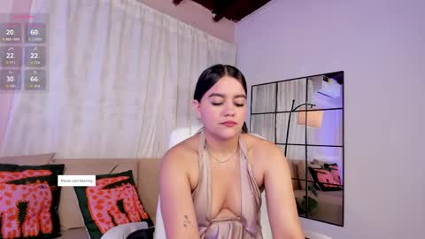 Lia online show from 04-30-26, 12:11