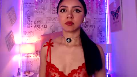 Lia 3 online show from 07-11-26, 12:08