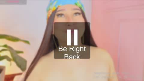 Snapshot of liacox chatting on 01-09-25, 09:59 Lia Cox online show from 01-09-25, 09:59