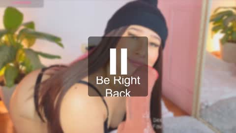 Snapshot of liacox chatting on 01-10-25, 06:53 Lia Cox online show from 01-10-25, 06:53