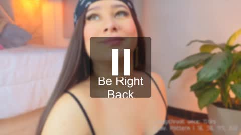 Snapshot of liacox chatting on 01-22-25, 03:52 Lia Cox online show from 01-22-25, 03:52