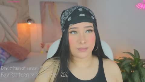 Snapshot of liacox chatting on 09-27-25, 03:11 Lia Cox online show from 09-27-25, 03:11
