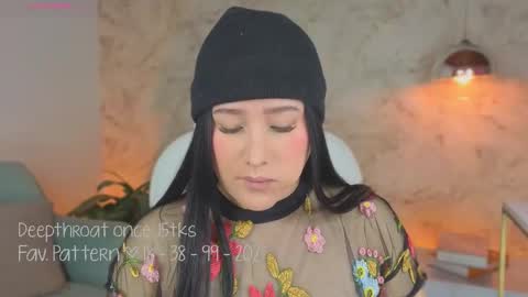 Snapshot of liacox chatting on 10-07-25, 03:04 Lia Cox online show from 10-07-25, 03:04