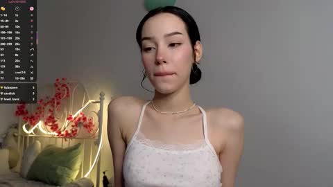 Lia  online show from 01-09-26, 09:45