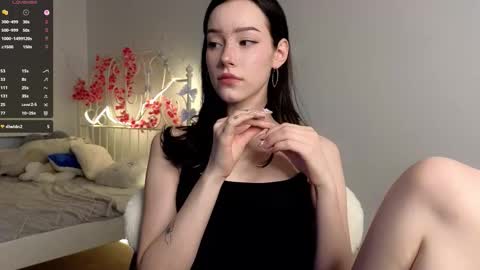 Lia  online show from 02-13-26, 09:16