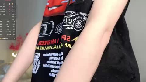 Snapshot of liaglamour chatting on 03-18-26, 09:34 Lia online show from 03-18-26, 09:34