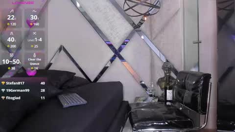 ---Liah--- online show from 02-23-25, 08:00