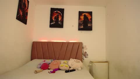 liahdiaz_ online show from 06-25-26, 04:44