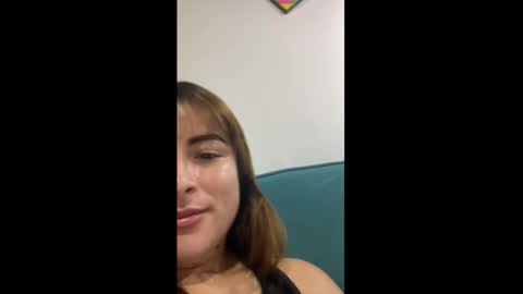 Snapshot of liahferrerr chatting on 10-16-25, 04:57 Liah Ferrer online show from 10-16-25, 04:57