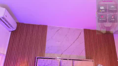 Snapshot of liahfontaine chatting on 06-03-26, 11:46 Liah Fontaine online show from 06-03-26, 11:46