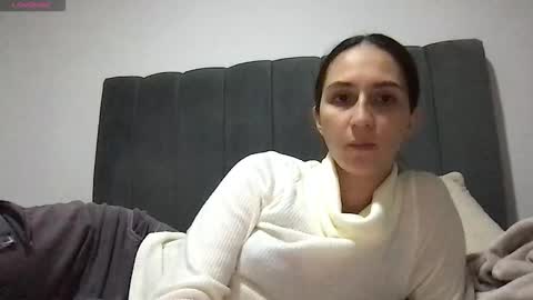 Snapshot of liahrommie chatting on 02-14-26, 02:08 Amy online show from 02-14-26, 02:08