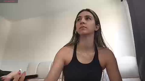 Snapshot of liahrommie chatting on 03-13-26, 02:45 Amy online show from 03-13-26, 02:45