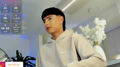 Liam online show from 01-17-26, 06:40