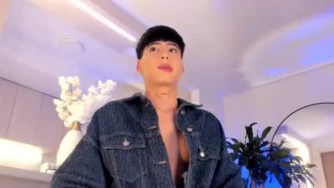 Liam online show from 03-15-26, 03:23