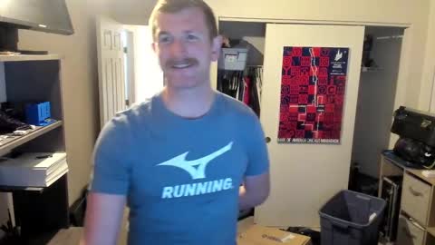 Snapshot of liam_1985 chatting on 01-22-25, 01:10 Liam online show from 01-22-25, 01:10