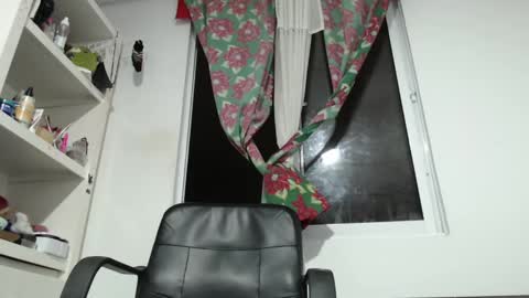 Snapshot of liam_borges chatting on 03-09-25, 12:00 liam_borges online show from 03-09-25, 12:00