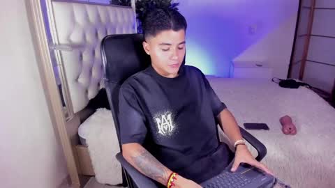 Liam online show from 05-30-26, 08:50